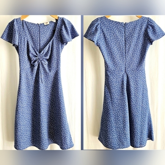 Levi's Blue & White Floral Delray Short Sleeve Mini Dress - Picture 9 of 16